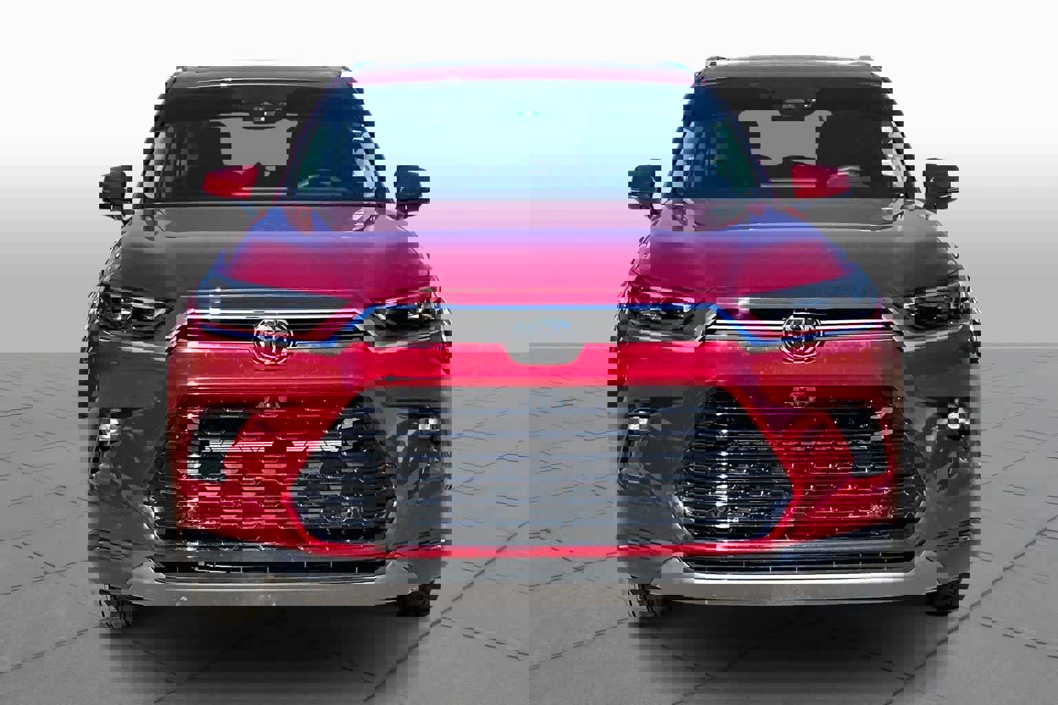 Used 2025 Toyota Grand Highlander AWD image 3