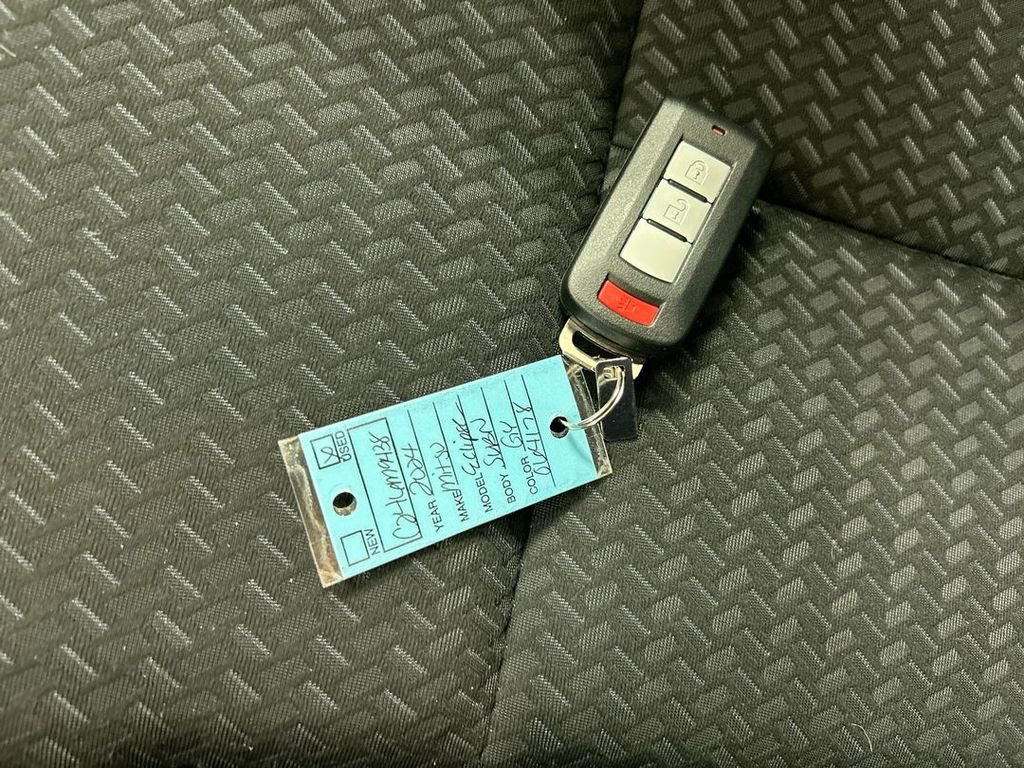 Used 2024 Mitsubishi Eclipse Cross Black Edition image 12