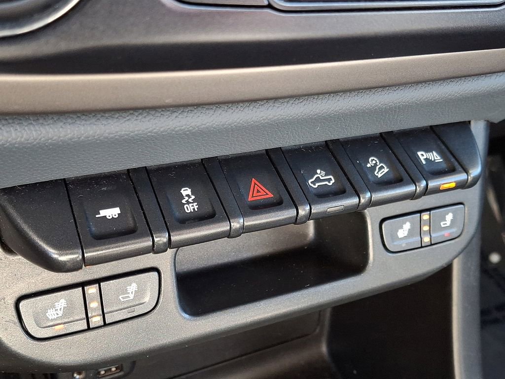 Used 2020 Chevrolet Colorado Z71 image 25