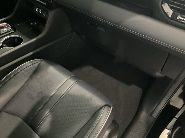 Certified 2025 Honda Pilot Elite image 27