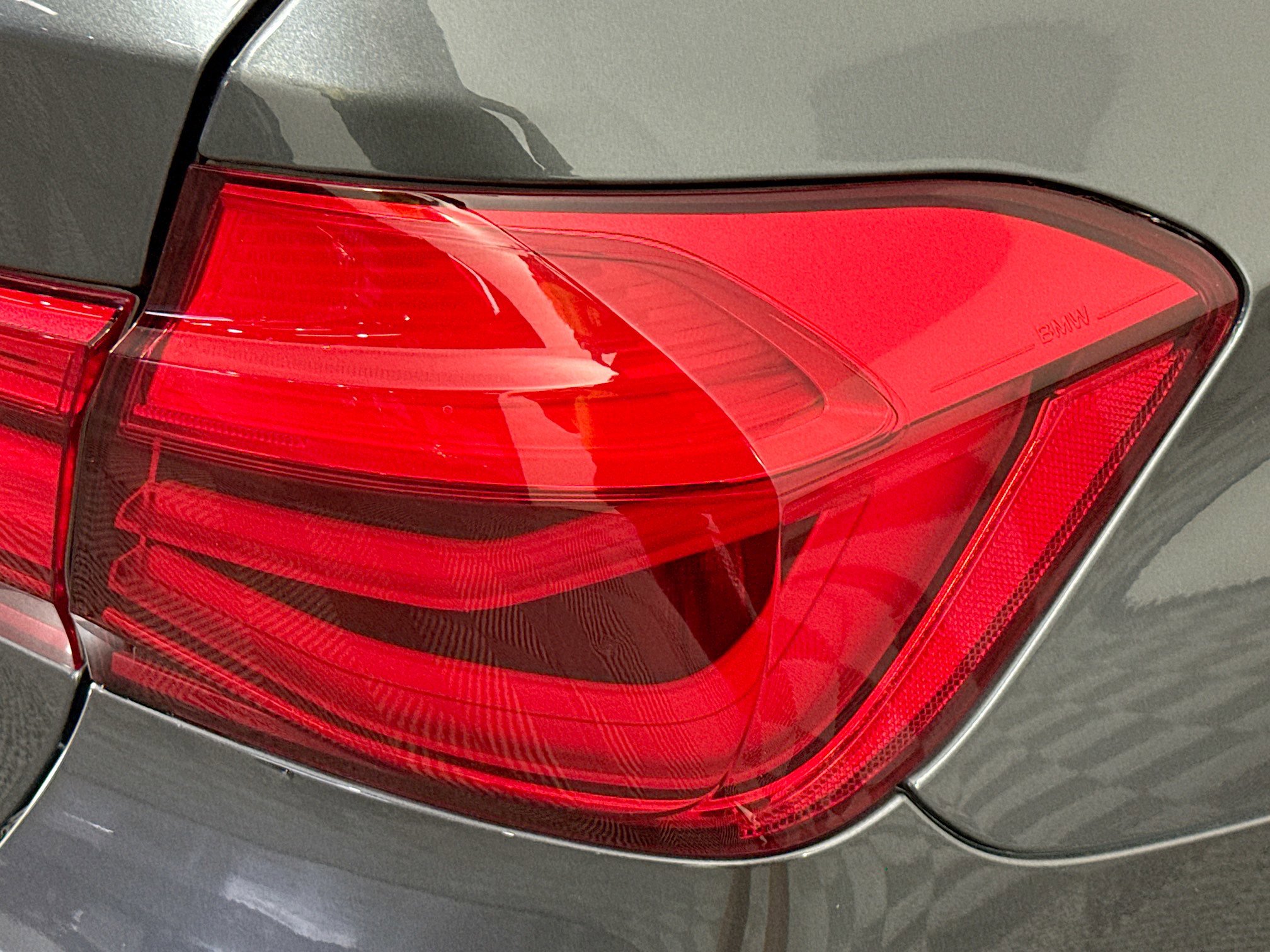 Used 2018 BMW 330i Sedan w/ Executive Package RWD image 33