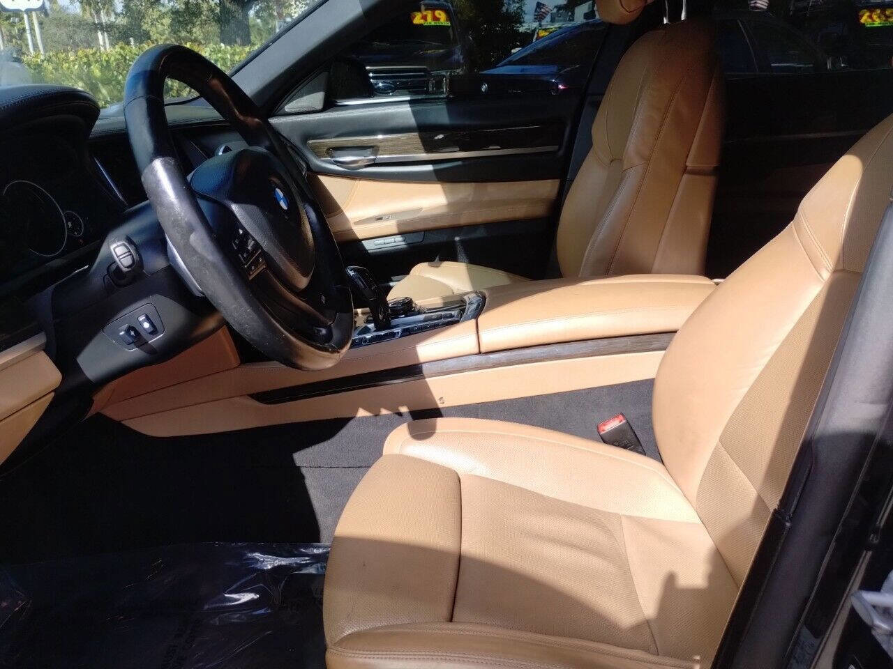 Used 2014 BMW 750i xDrive AWD/4WD image 14
