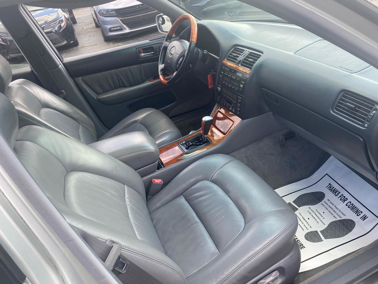Used 1999 Lexus LS 400 RWD image 15