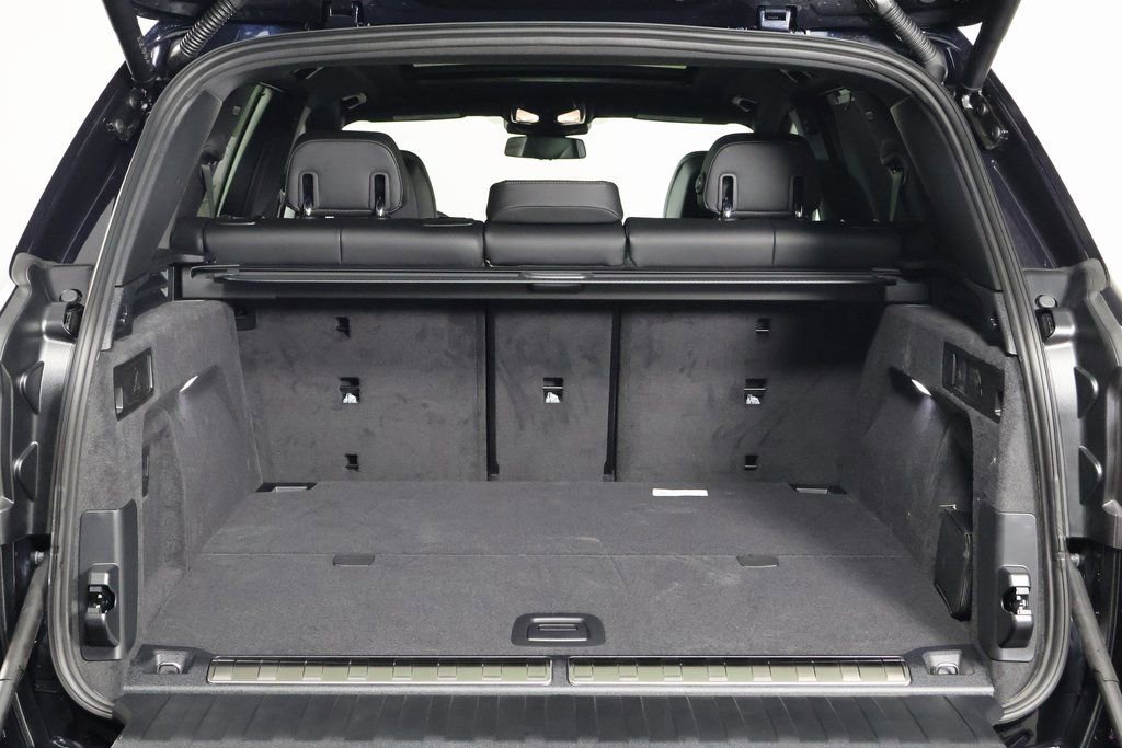New 2026 BMW X5 xDrive50e w/ Executive Package image 8