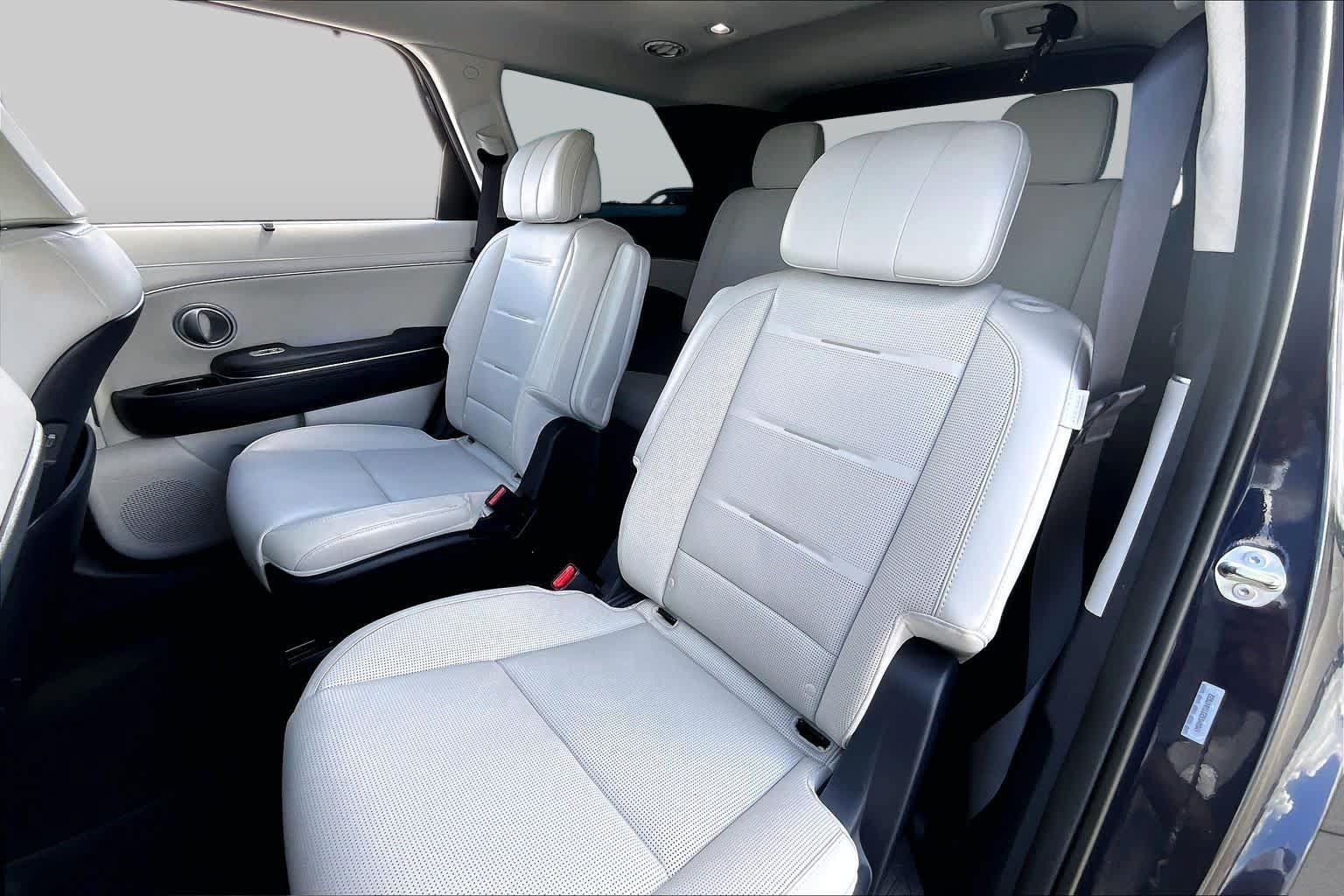 Certified 2026 Hyundai Palisade Calligraphy FWD image 39