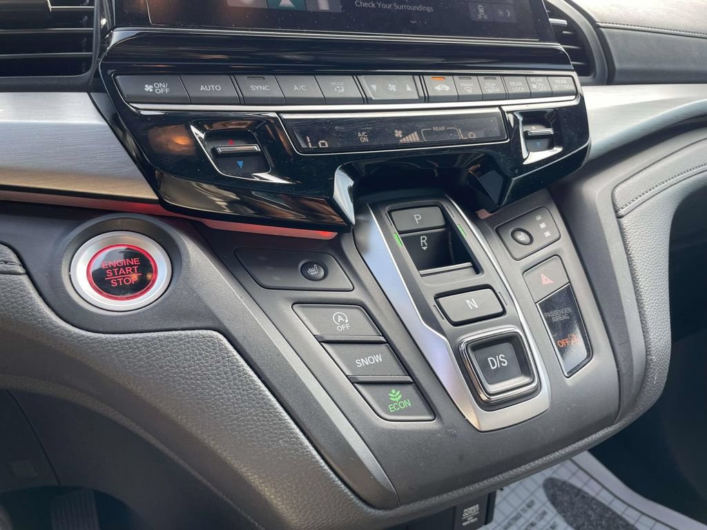 Used 2025 Honda Odyssey Sport-L image 25