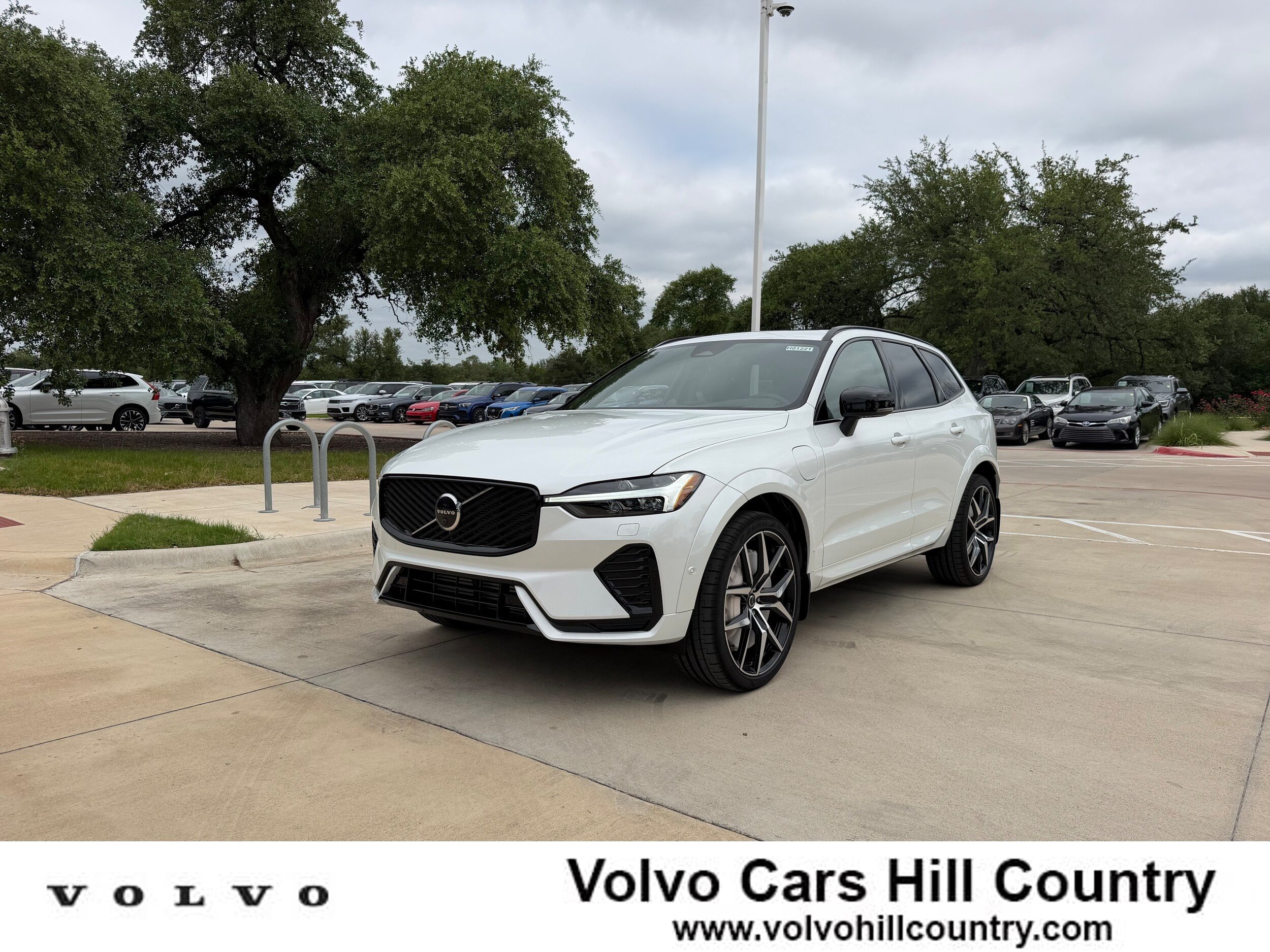 New 2026 Volvo XC60 T8 Polestar w/ Protection Package Premier AWD/4WD image 1