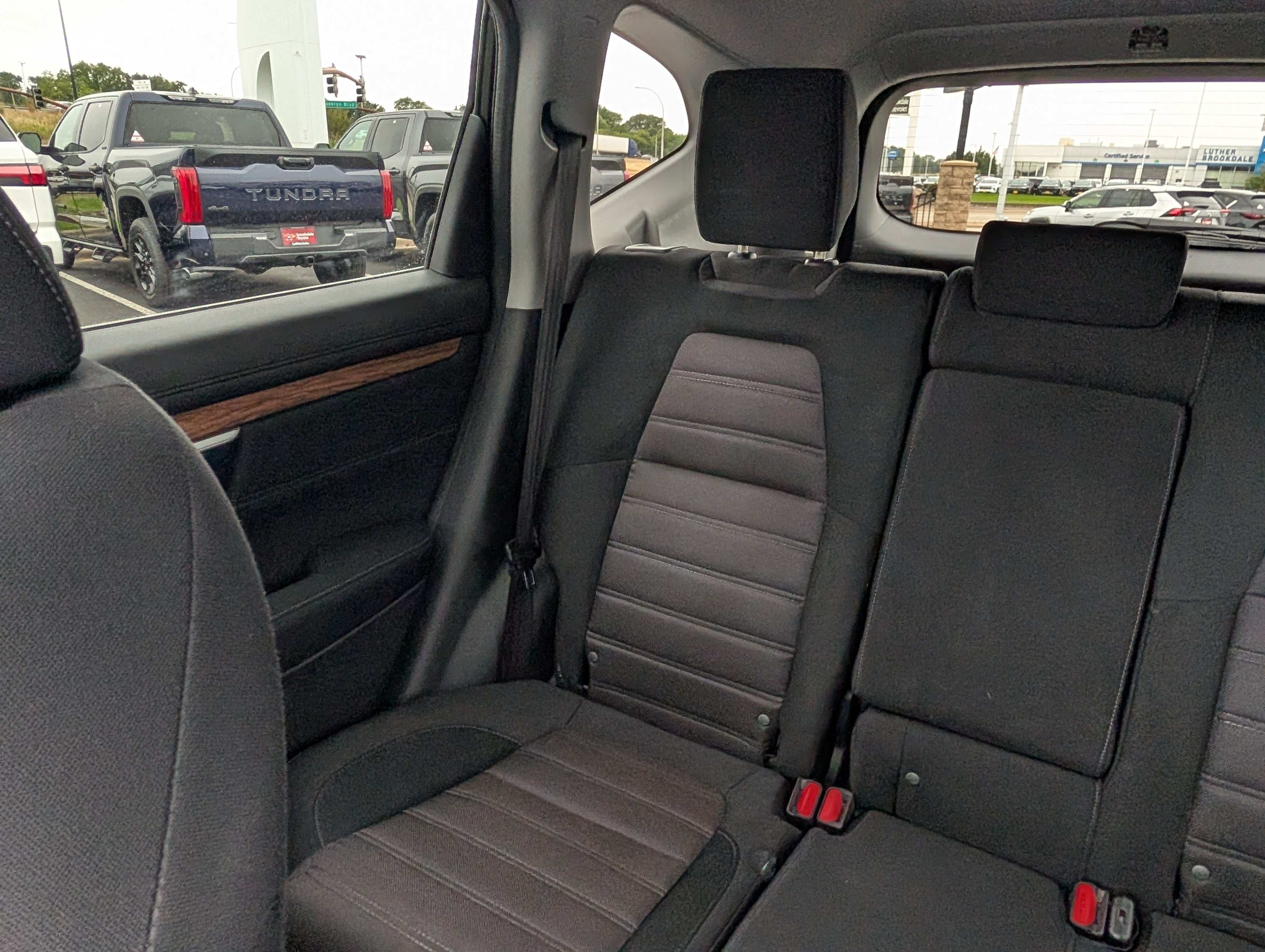 Used 2018 Honda CR-V EX image 12