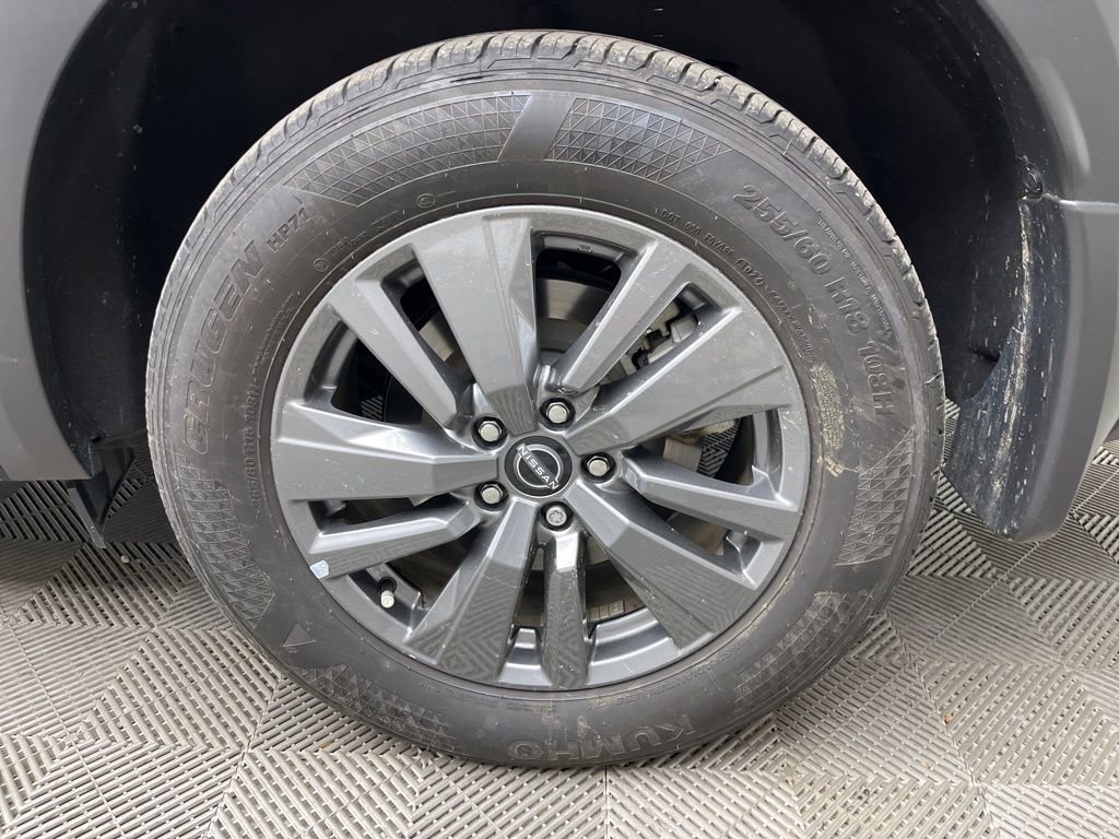 Used 2024 Nissan Pathfinder S image 29