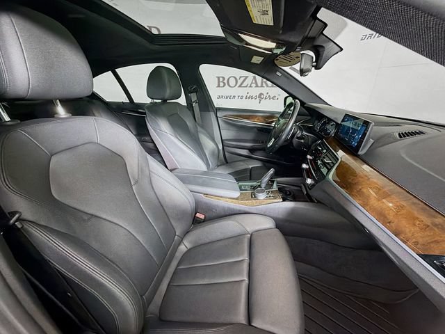 Used 2017 BMW 530i RWD image 32