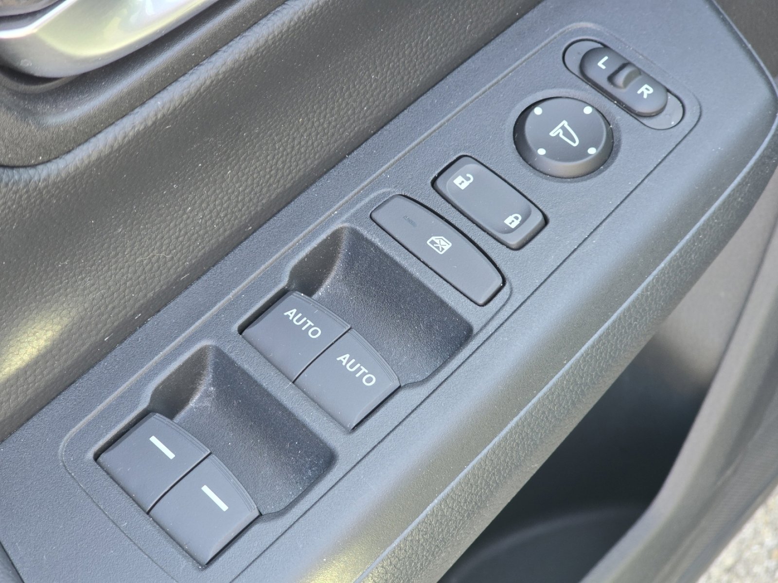 Certified 2024 Honda CR-V EX image 26