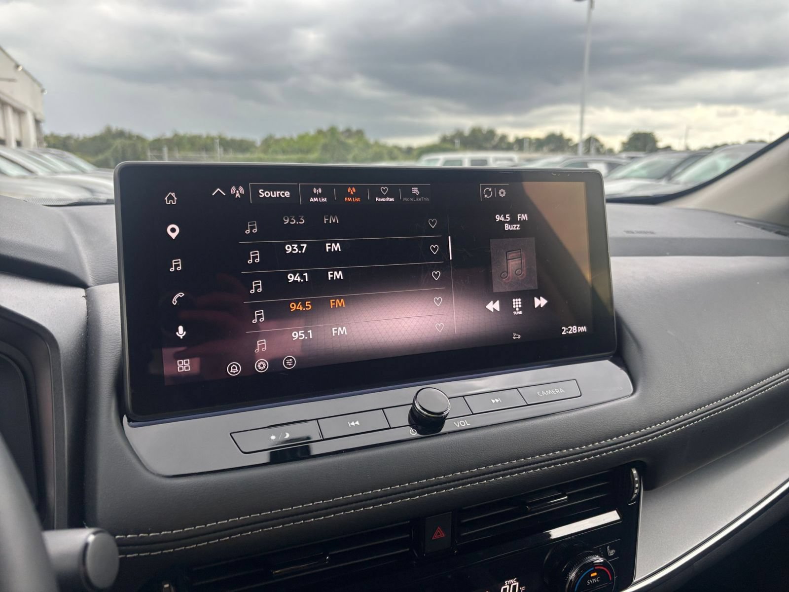 Used 2026 Nissan Rogue SL FWD image 20