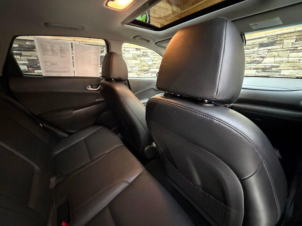 Used 2023 Hyundai Kona Limited w/ Cargo Package image 32