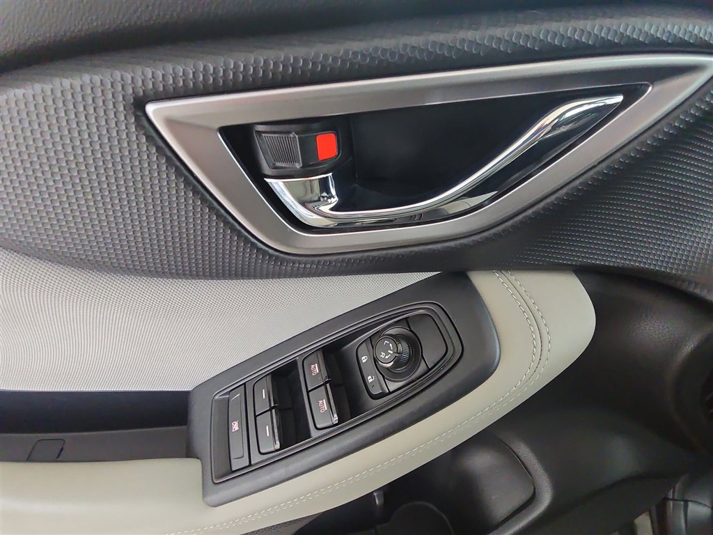 Used 2023 Subaru Forester Premium image 22