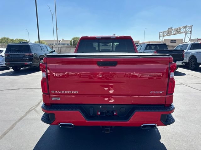 Used 2022 Chevrolet Silverado 1500 RST w/ Convenience Package II AWD/4WD image 4