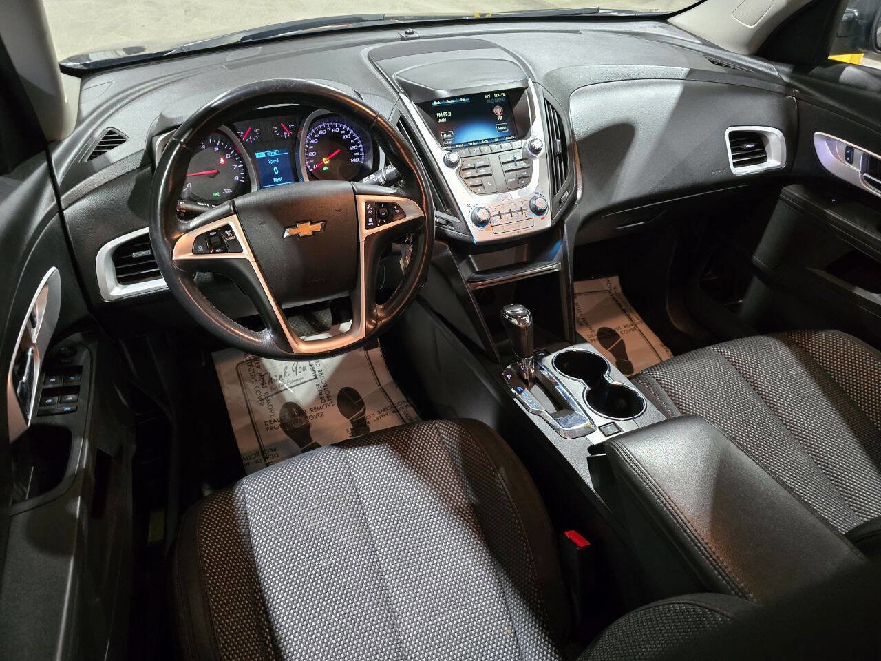 Used 2017 Chevrolet Equinox LT w/ Convenience Package AWD/4WD image 28