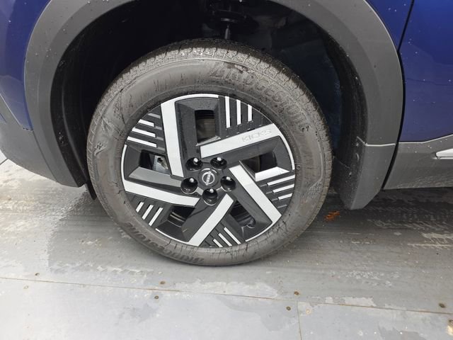 New 2026 Nissan Kicks SV w/ SV Premium Package image 12