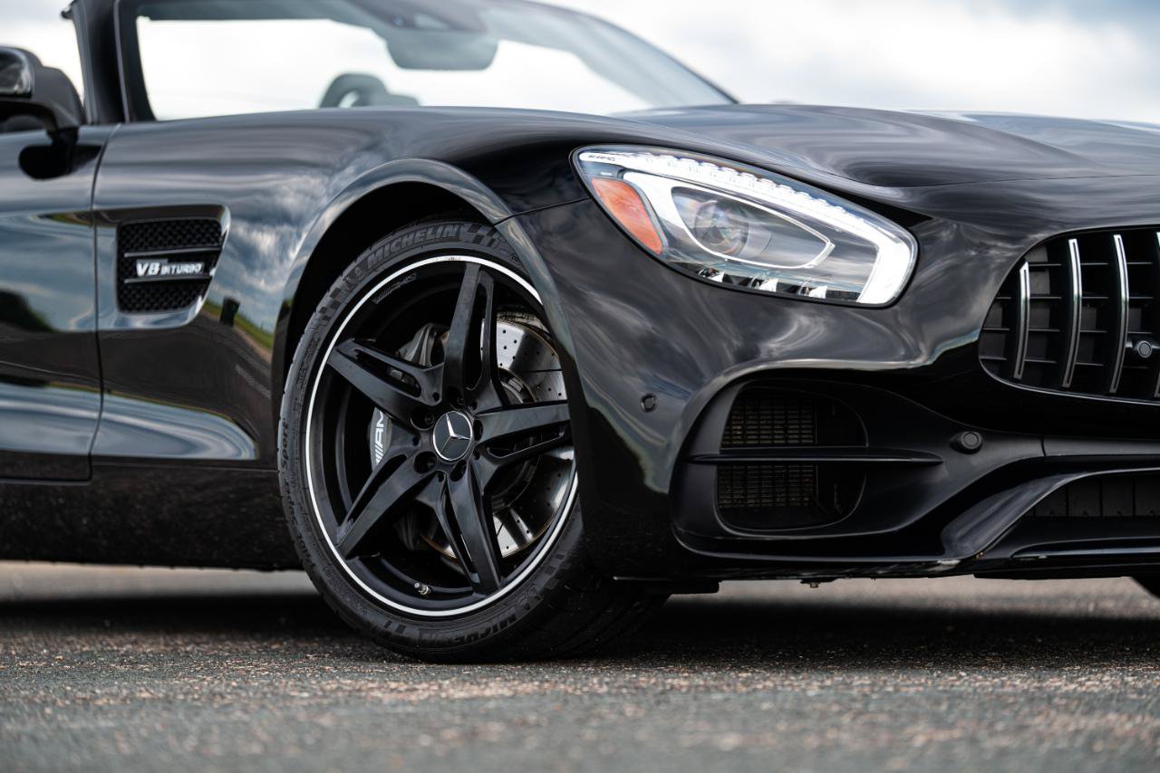 Used 2019 Mercedes-Benz AMG GT Roadster image 30