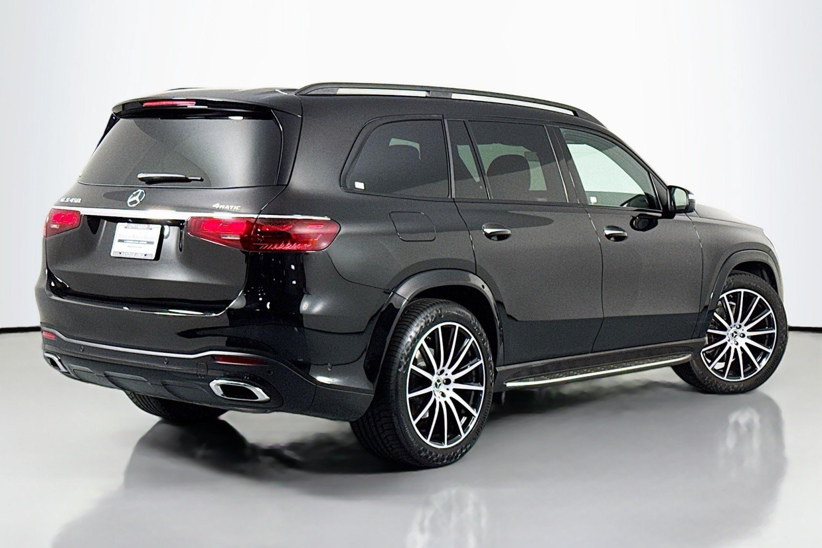 Certified 2025 Mercedes-Benz GLS 450 4MATIC image 14