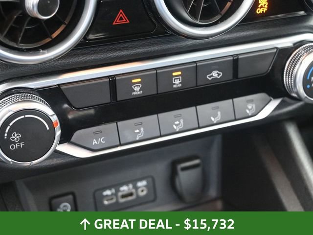 Used 2024 Nissan Sentra SV w/ Trunk Package image 27