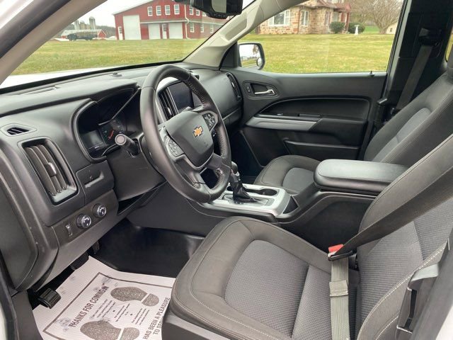 Used 2022 Chevrolet Colorado LT w/ Fleet Safety Package image 10