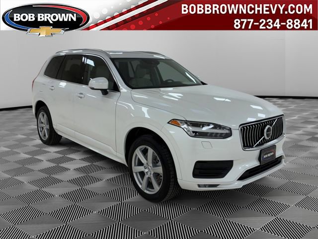 Used 2022 Volvo XC90 T5 Momentum image 1