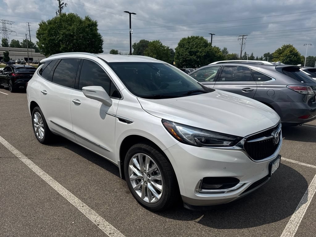 Used 2021 Buick Enclave Premium w/ Surround and Sites Package AWD/4WD image 7