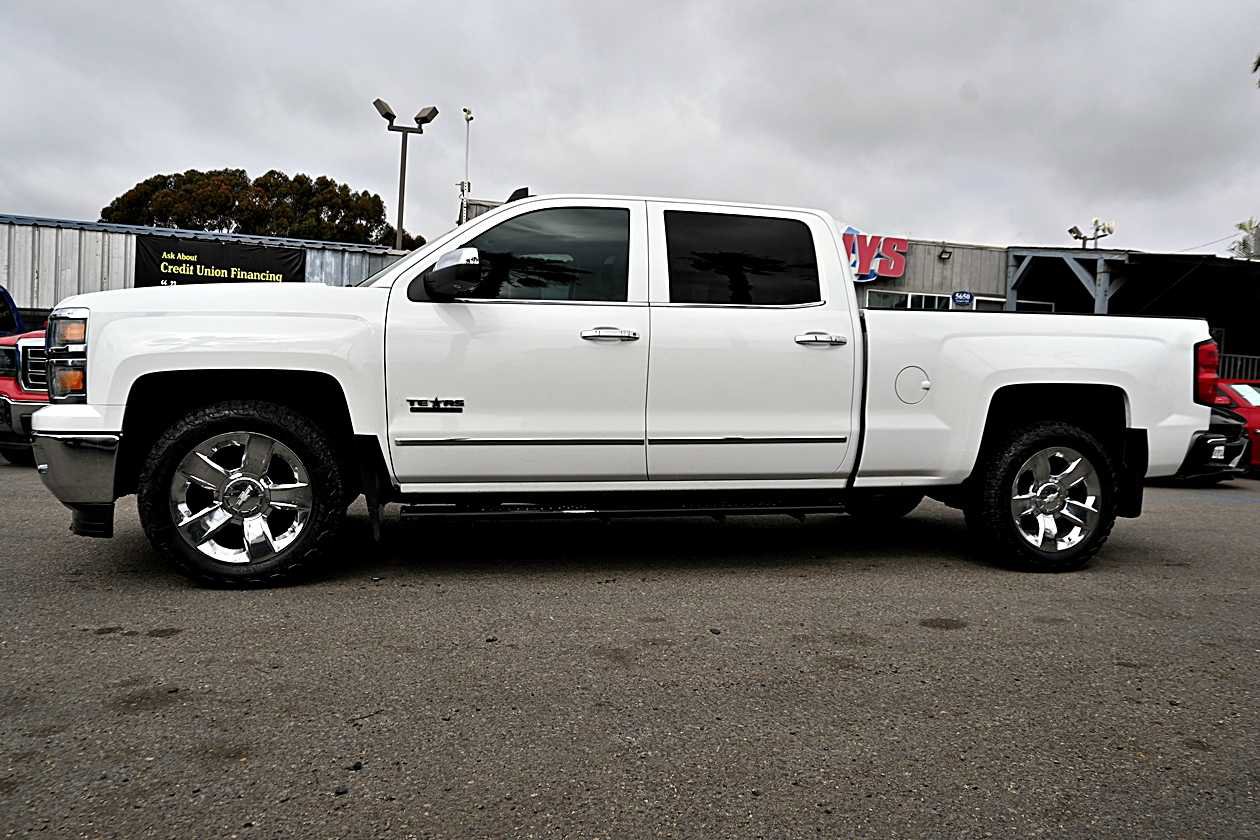 Used 2015 Chevrolet Silverado 1500 LTZ w/ Texas Edition, 1LZ Trim RWD image 7