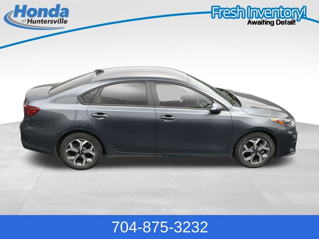Used 2021 Kia Forte LXS FWD image 17