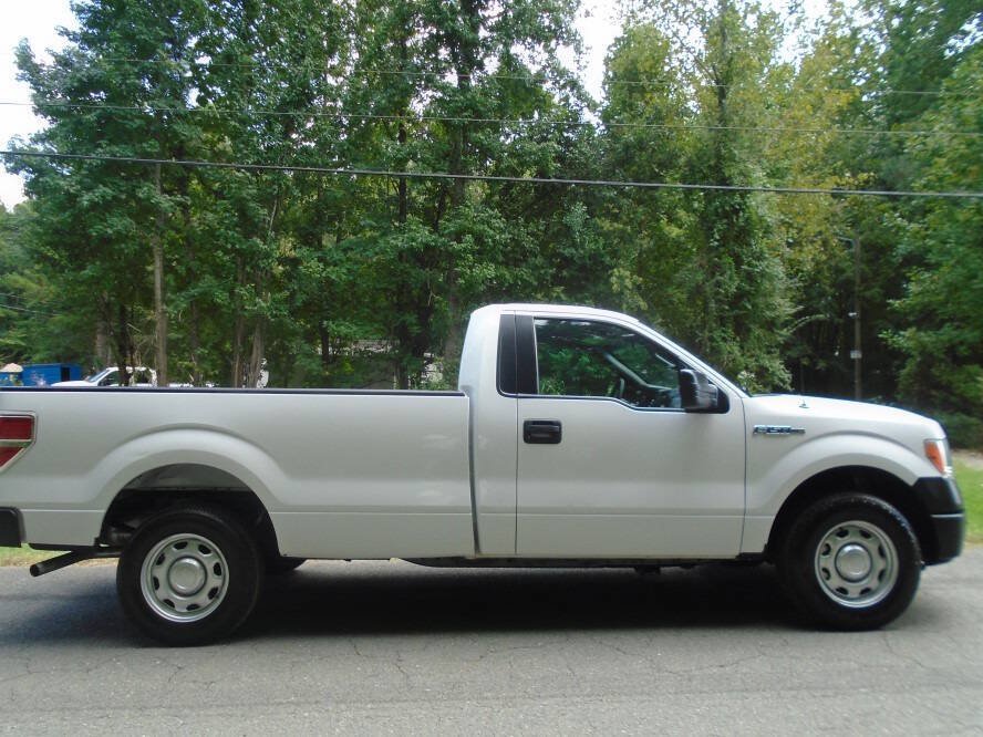 Used 2014 Ford F150 XL w/ Trailer Tow Package RWD image 4