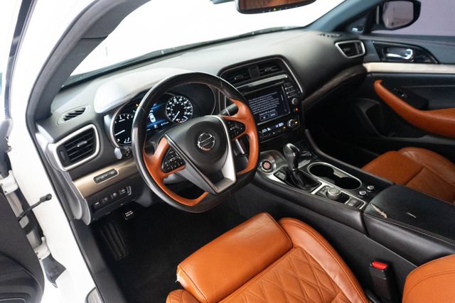 Used 2020 Nissan Maxima Platinum w/ Reserve Package FWD image 3