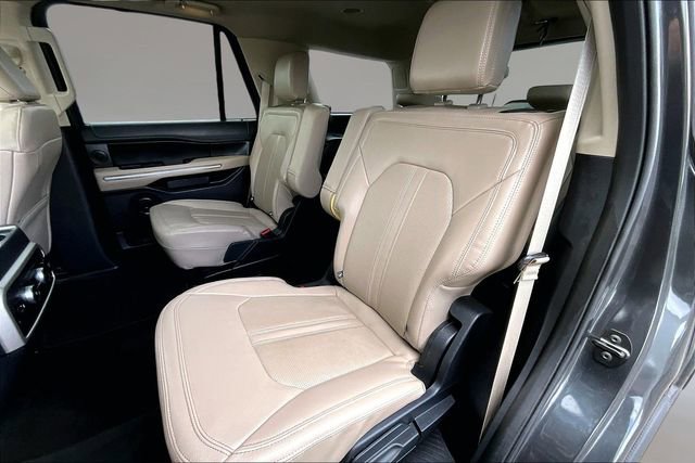 Used 2022 Ford Expedition Limited AWD/4WD image 19