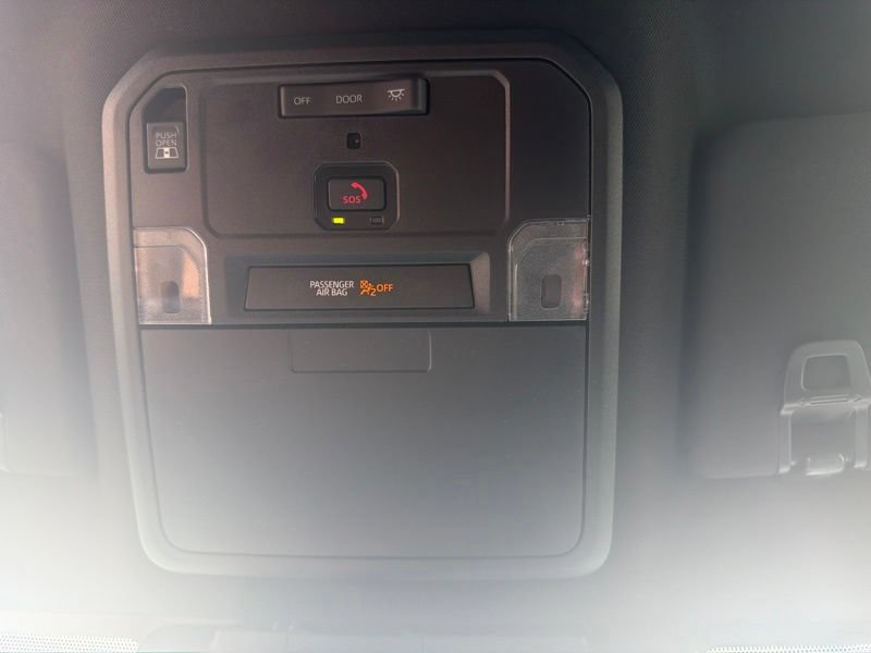 Used 2024 Toyota Tacoma SR5 AWD/4WD image 31