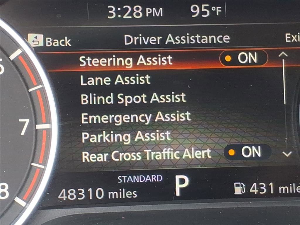 Used 2023 Nissan Rogue SV image 11