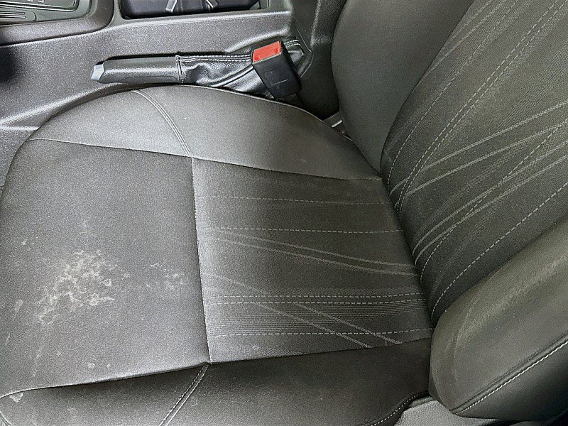 Used 2018 Ford Focus SE FWD image 19