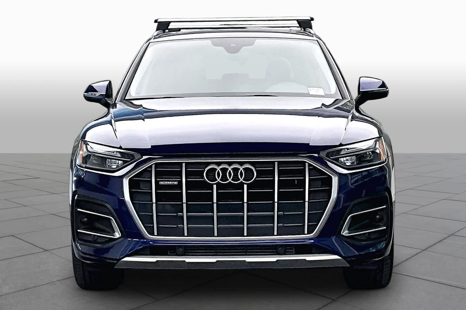 Used 2023 Audi Q5 2.0T Premium w/ Convenience Package AWD/4WD image 4