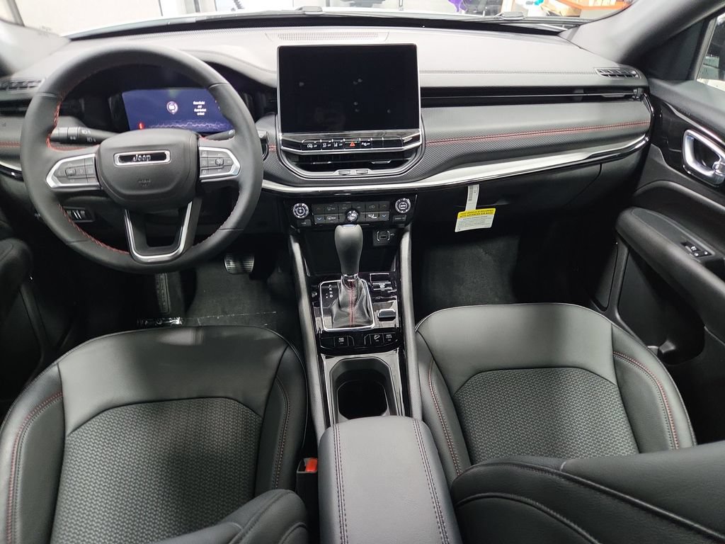New 2026 Jeep Compass Trailhawk AWD/4WD image 18