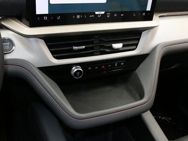 Used 2026 Ford Explorer Active w/ Active Comfort Package image 21