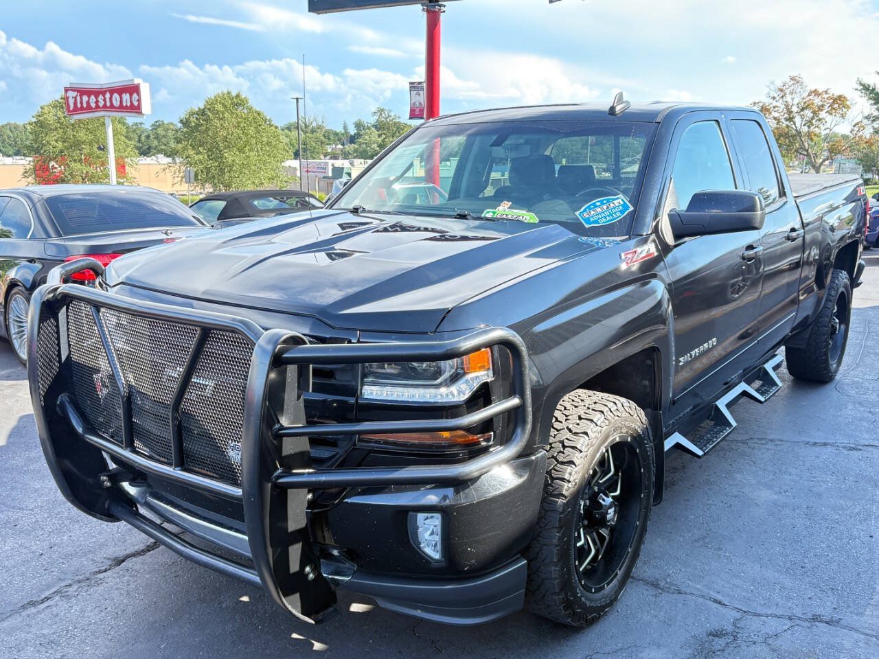 Used 2018 Chevrolet Silverado 1500 LT w/ All Star Edition AWD/4WD image 3