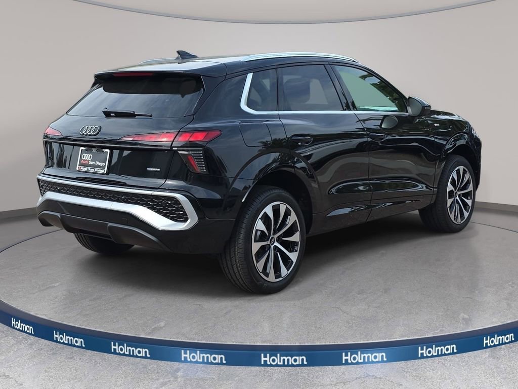 New 2026 Audi Q3 quattro 2.0T AWD/4WD image 5