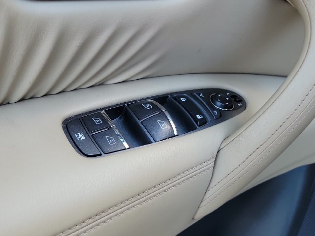 Used 2020 Nissan Armada SL w/ Premium Package RWD image 27