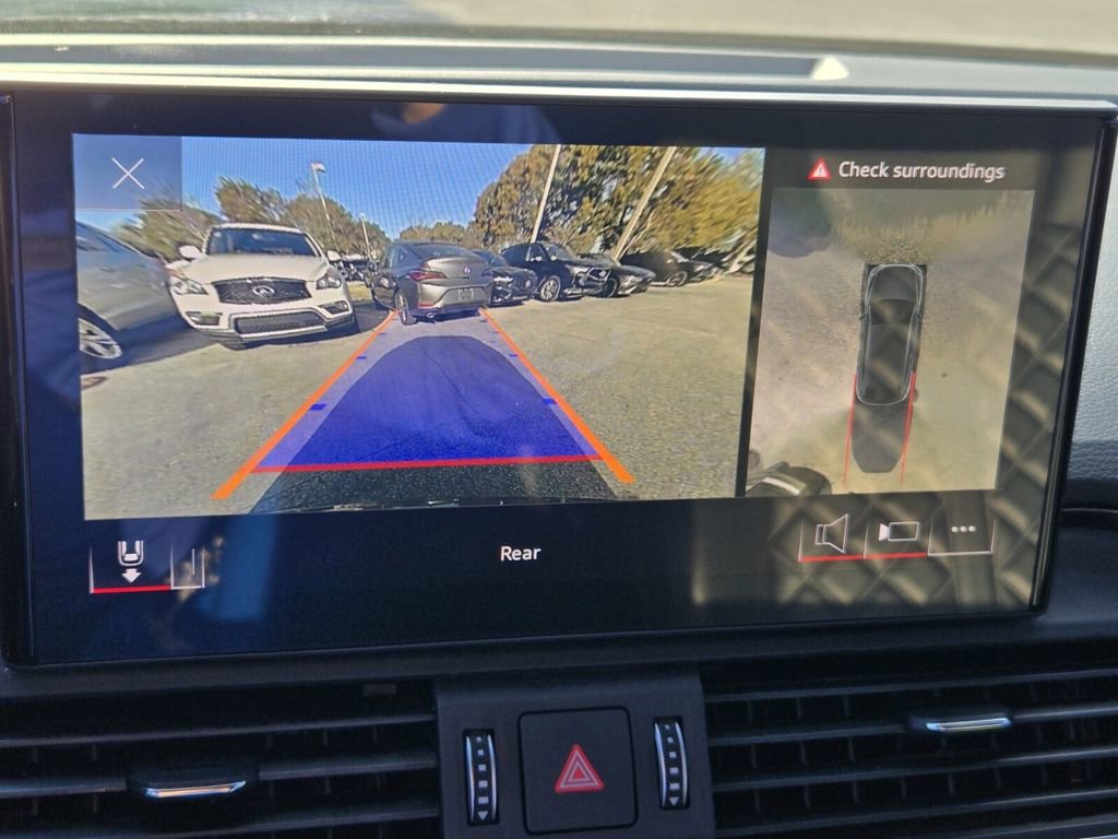 Used 2023 Audi SQ5 Premium Plus image 21