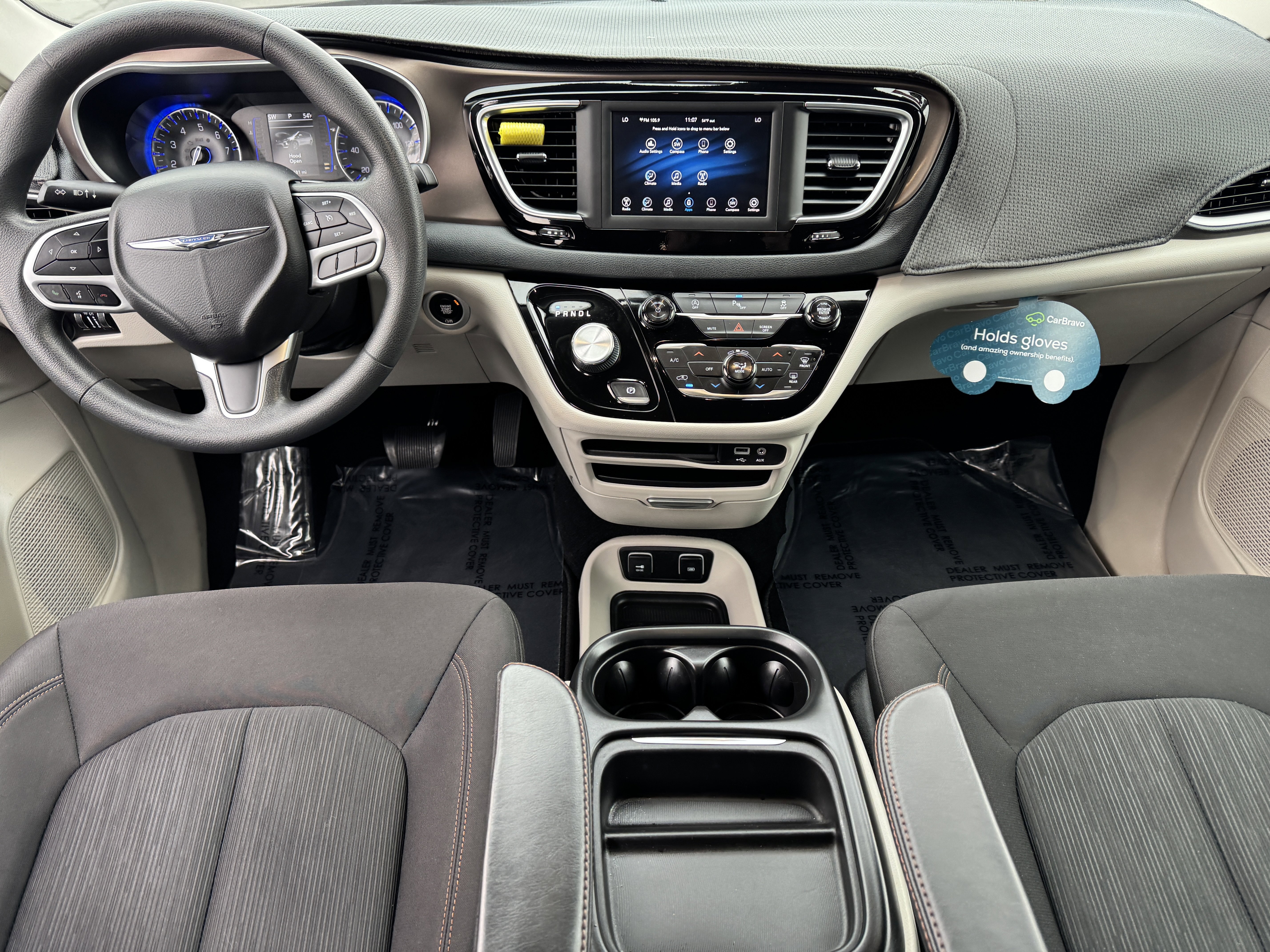 Used 2018 Chrysler Pacifica Touring Plus image 17