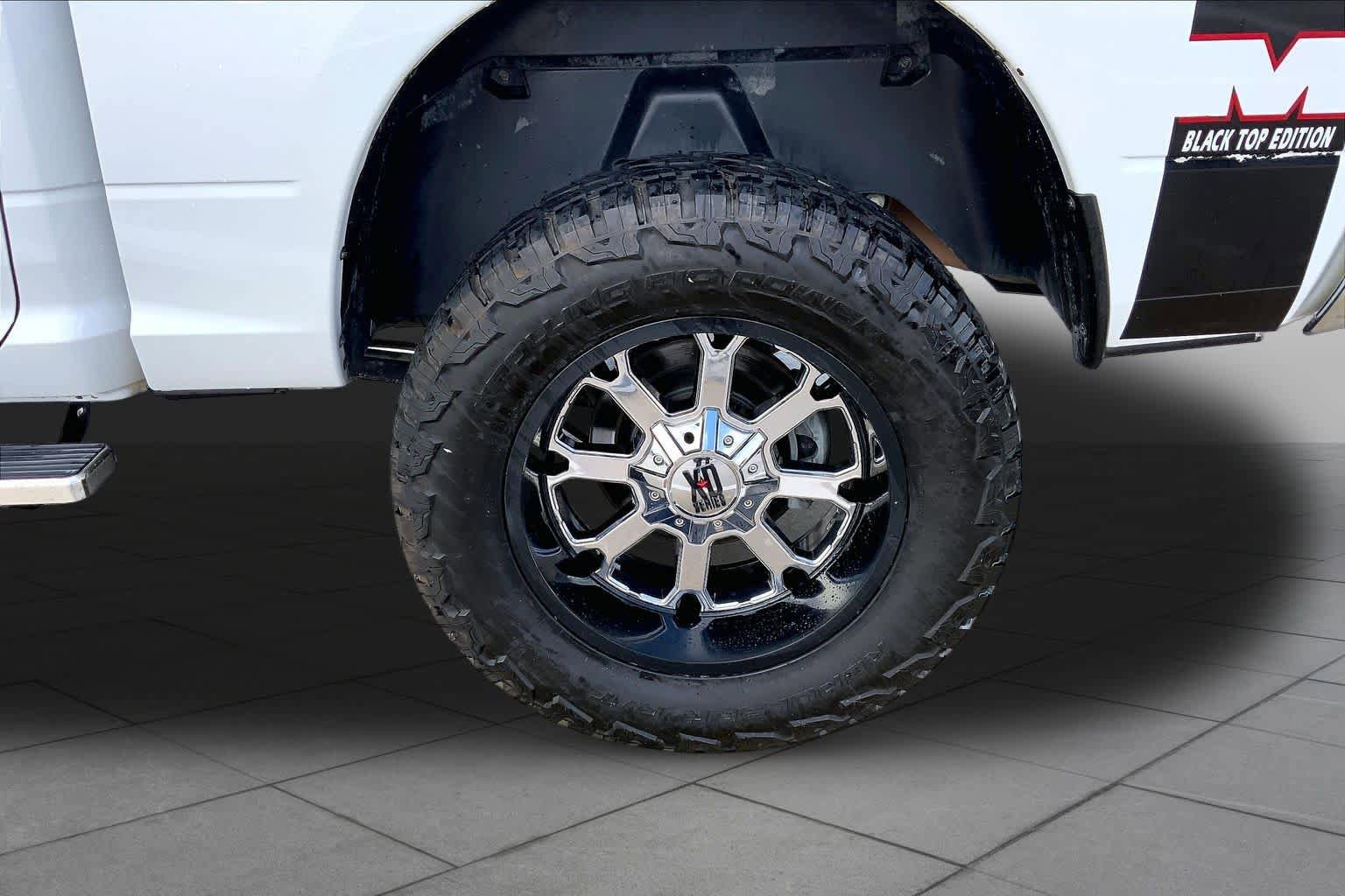 Used 2018 RAM 1500 Lone Star AWD/4WD image 10