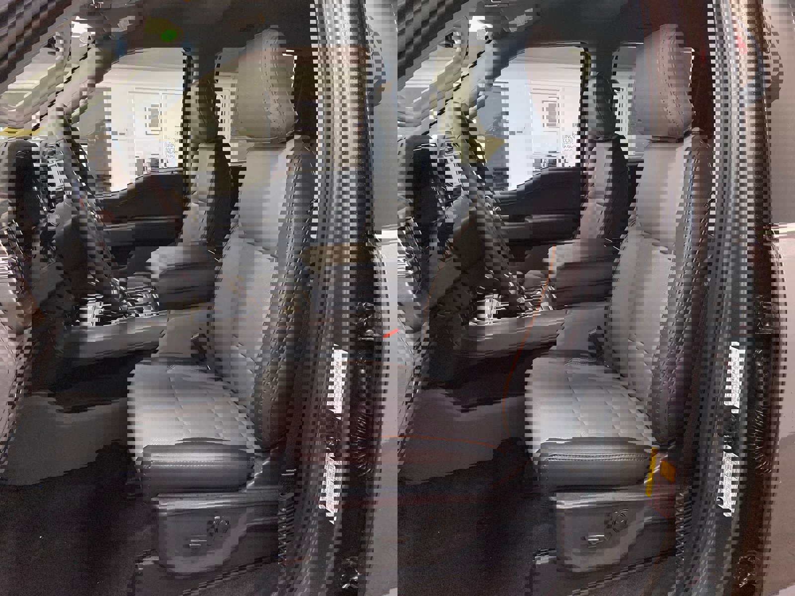 New 2026 Ford F150 Lariat w/ Equipment Group 501A Mid image 44