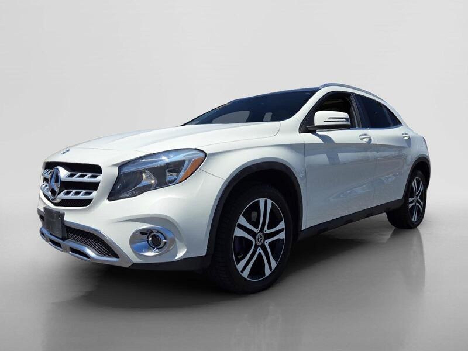 Used 2018 Mercedes-Benz GLA 250 image 8
