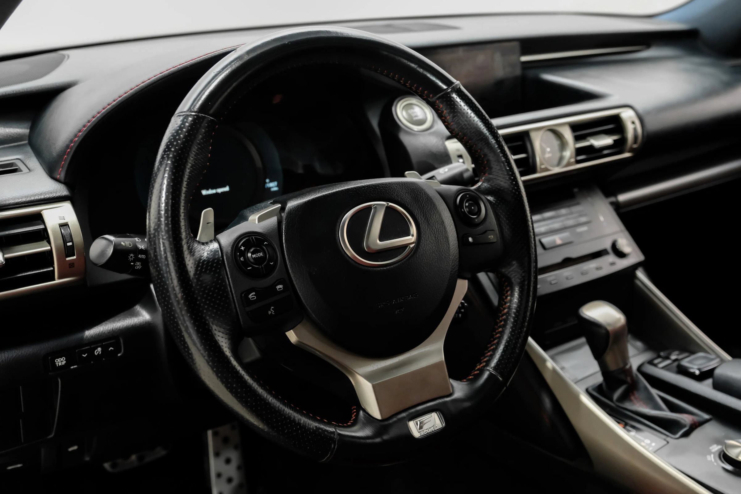 Used 2015 Lexus IS 350 w/ F-Sport Package RWD image 16