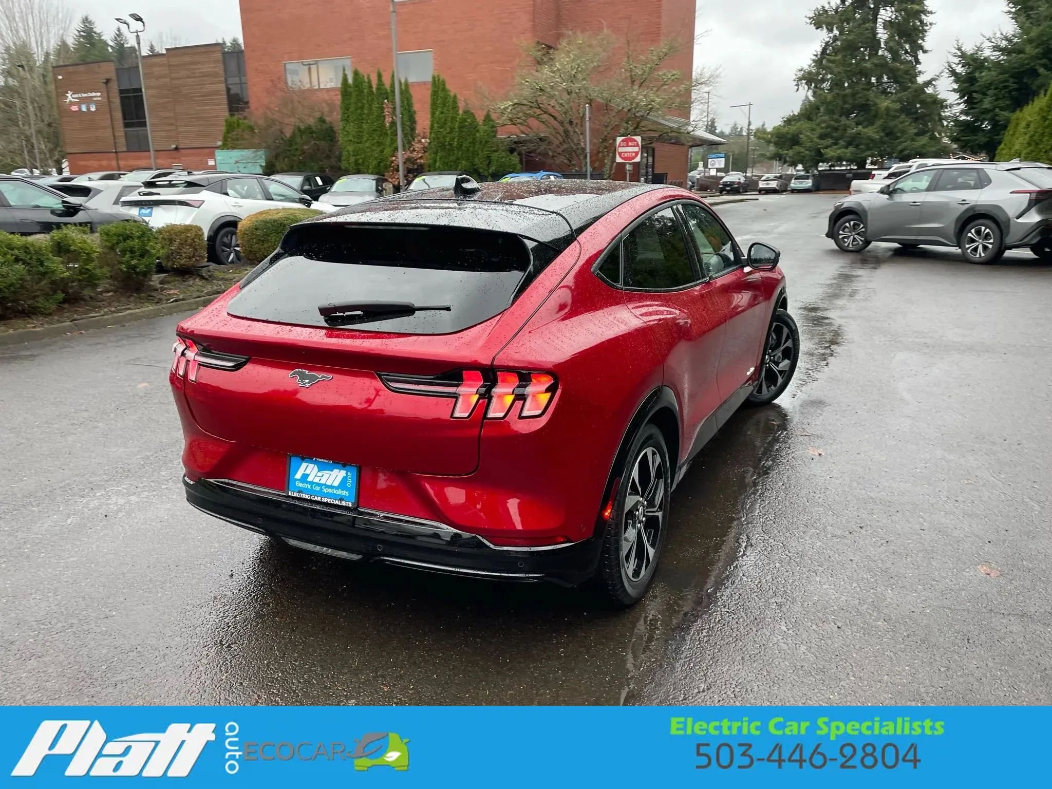 Used 2021 Ford Mustang Mach-E Premium image 12