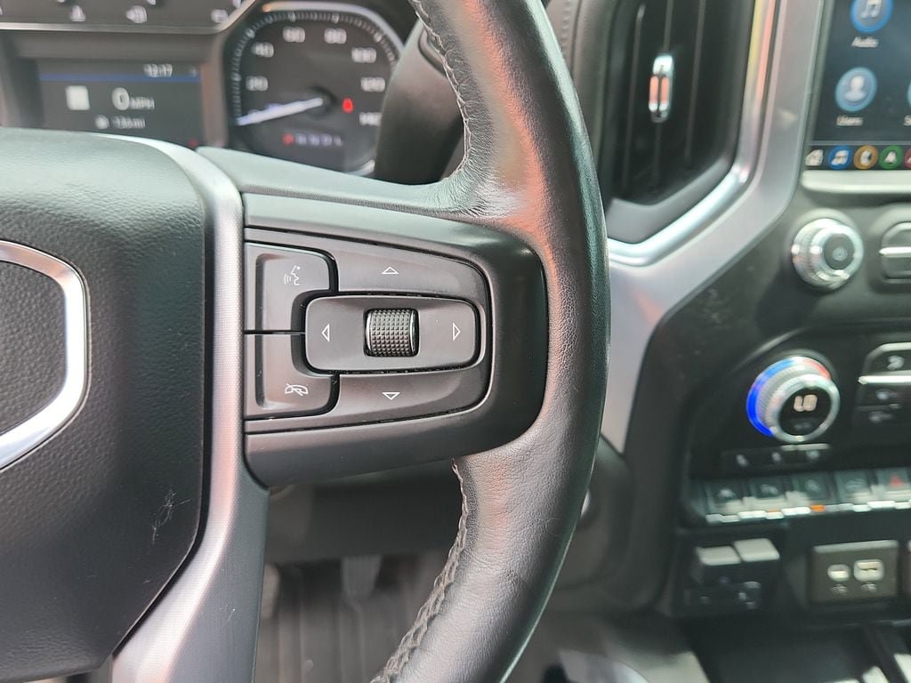 Used 2022 GMC Sierra 1500 SLT w/ SLT Premium Plus Package AWD/4WD image 22