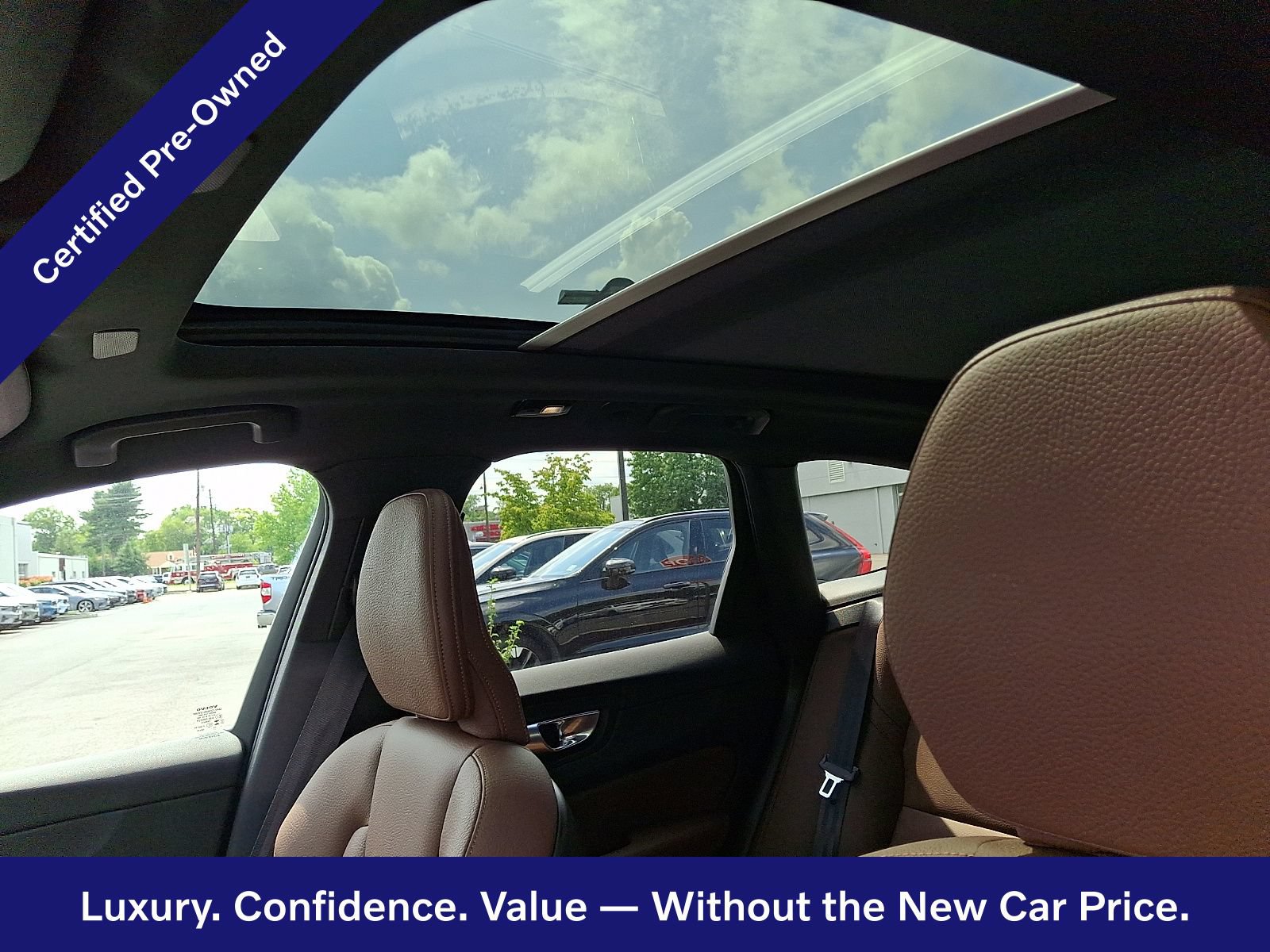 Certified 2024 Volvo XC60 B5 Plus w/ Protection Package Premier AWD/4WD image 15